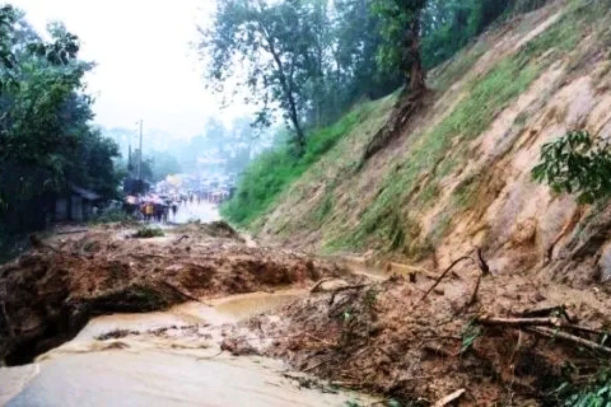 চট্টগ্রামসহ ৫ পাহাড়ি জেলায় ভূমিধসের আশঙ্কা, সতর্কবার্তা আবহাওয়া অফিসের