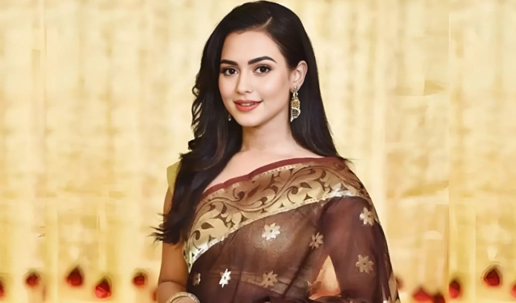চিত্রনায়িকা নুসরাত ফারিয়া গ্রেপ্তার 1 1747560003 বিমানবন্দর থেকে চিত্রনায়িকা নুসরাত ফারিয়া গ্রেপ্তার