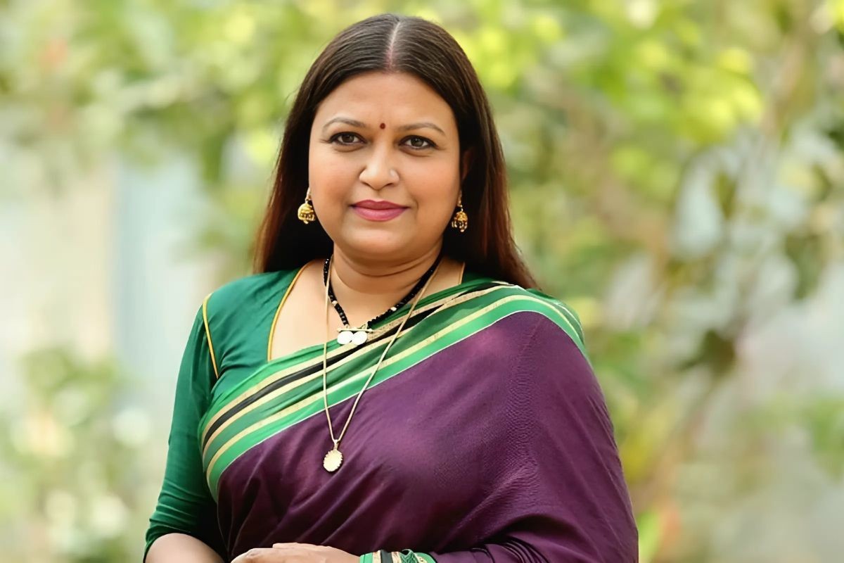 চেক প্রতারণার মামলায় আত্মসমর্পণ করে জামিন পেলেন চয়নিকা চৌধুরী