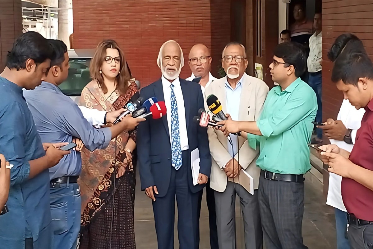 জনগণই সিদ্ধান্ত নেবে কারা নির্বাচন করবে কারা করবে না: মঈন খান