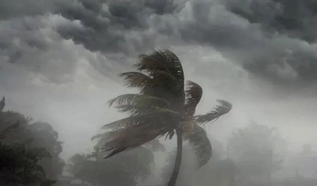 ঝড় 1748056854 দুপুরের মধ্যে দেশের ১১ জেলায় ঝড়ের পূর্বাভাস
