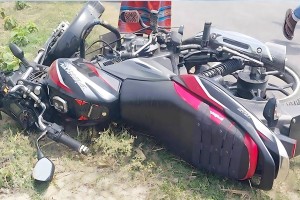 ঝিনাইদহে ট্রাকচাপায় মোটরসাইকেল আরোহীর মৃত্যু