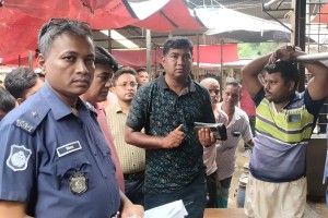 টাঙ্গাইলে কসাইখানায় গর্ভে বাচ্চাসহ গরু জবাই, ৫০ হাজার টাকা জরিমানা