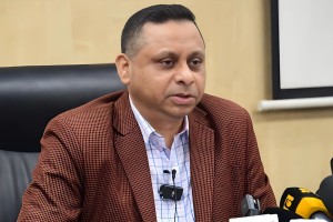 ঢাকা রেঞ্জের ডিআইজি হলেন সাবেক ডিবিপ্রধান রেজাউল মল্লিক