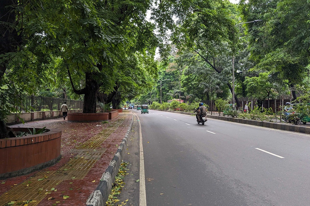 ঢাকায় স্বস্তির নিঃশ্বাস,কমেছে বায়ুদূষণ