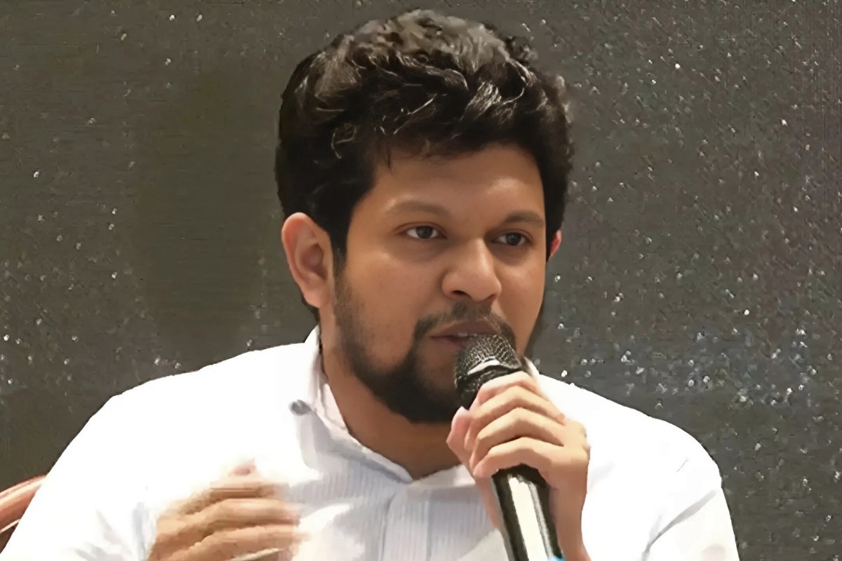 দুঃখ প্রকাশ করলেন উপদেষ্টা মাহফুজ
