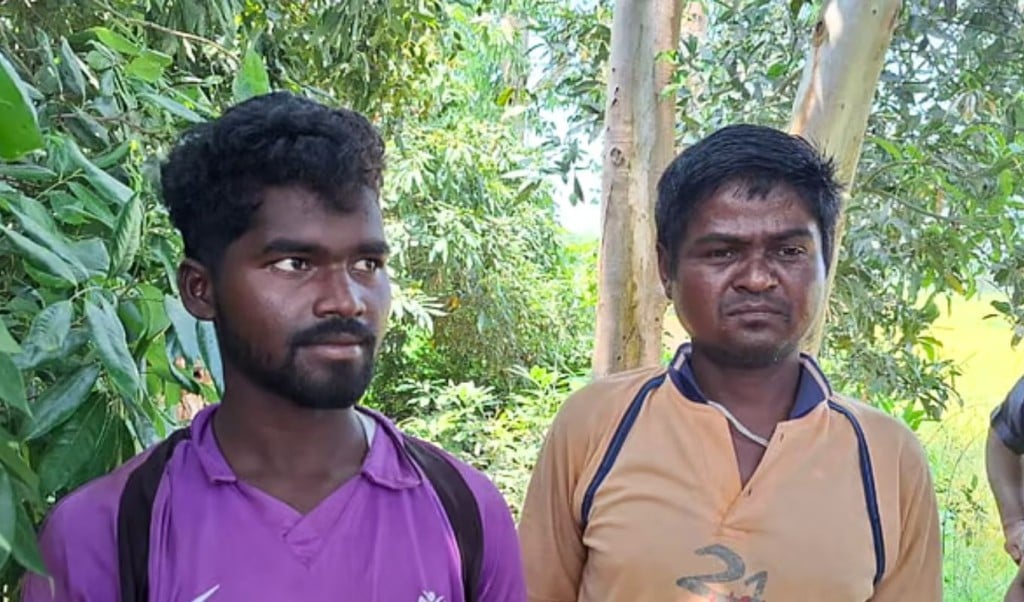 দুই বাংলাদেশি কৃষককে ধরে নিয়ে গেল বিএসএফ পাল্টা প্রতিক্রিয়ায় দুই ভারতীয় আটক 1746179065 দুই বাংলাদেশি কৃষককে ধরে নিয়ে গেল বিএসএফ, পাল্টা প্রতিক্রিয়ায় দুই ভারতীয় আটক