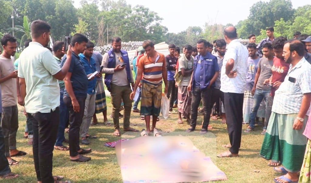 দৌলতপুরে তার ‘চুরি করতে গিয়ে সাবস্টেশনে বিদ্যুৎস্পৃষ্টে যুবকের মৃত্যু 1746100297 তার ‘চুরি’ করতে গিয়ে সাবস্টেশনে বিদ্যুৎস্পৃষ্টে এক ব্যক্তির মৃত্যু