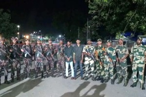 ধরে নেওয়া দুই বাংলাদেশিকে ফেরত দিয়েছে বিএসএফ