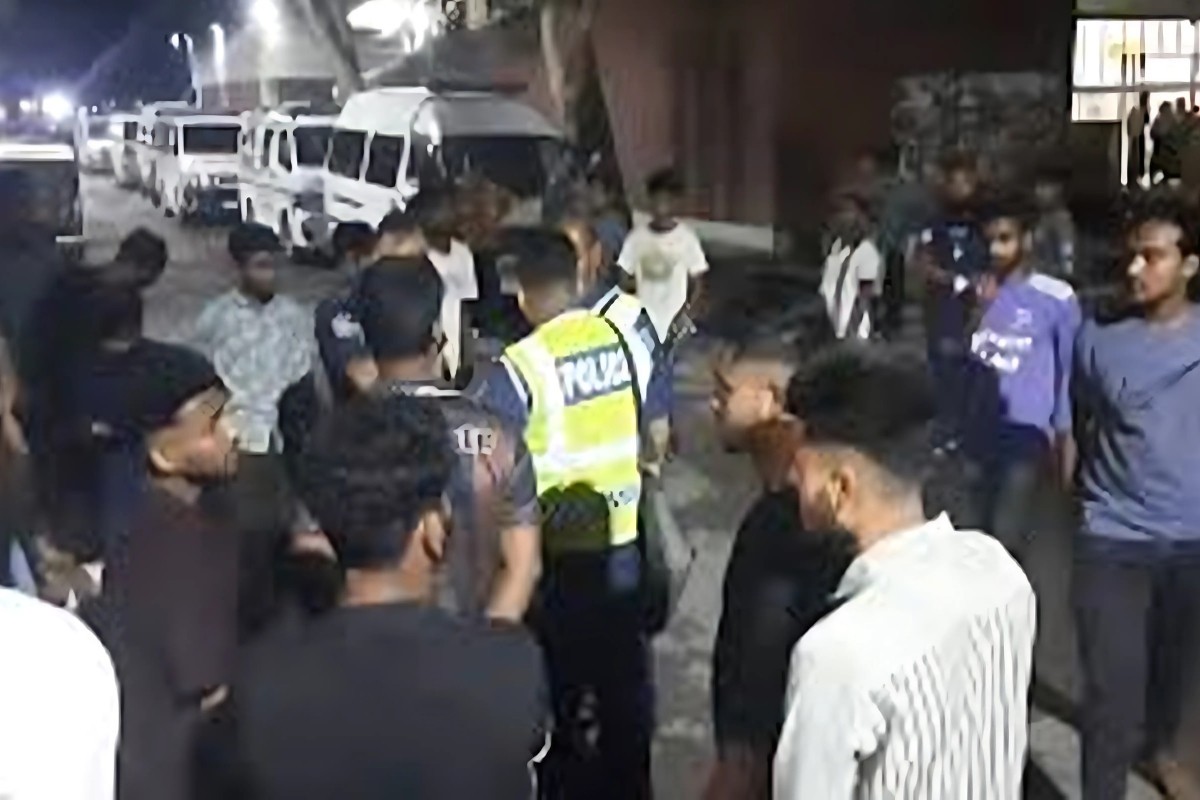 নারায়ণগঞ্জে কিশোর গ্যাংয়ের দুই গ্রুপের সংঘর্ষ, নিহত ১