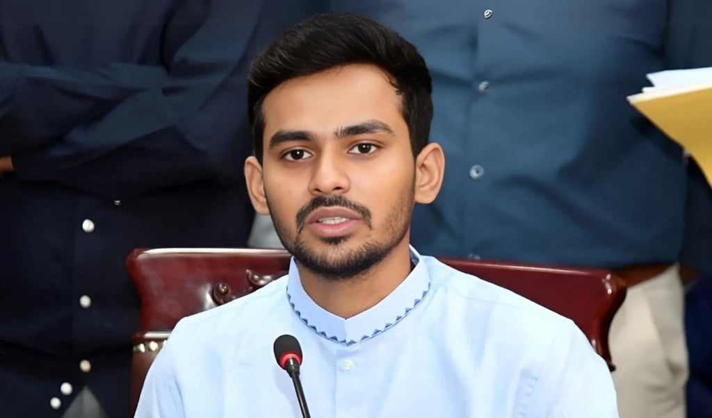 নিষিদ্ধ হচ্ছে যুবলীগ ও স্বেচ্ছাসেবক লীগ উপেদষ্টা আসিফ মাহমুদ 1746758305 নিষিদ্ধ হচ্ছে যুবলীগ ও স্বেচ্ছাসেবক লীগ: উপদেষ্টা আসিফ মাহমুদ