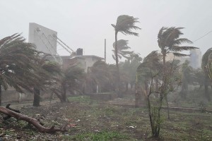 দুপুরের মধ্যে বজ্রসহ ঝড় বৃষ্টির আভাস