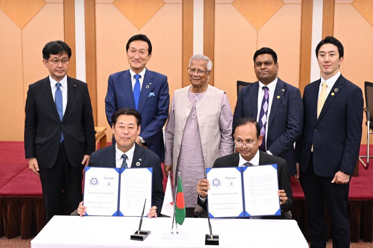 বাংলাদেশ থেকে ১ লাখ শ্রমিক নেবে জাপান