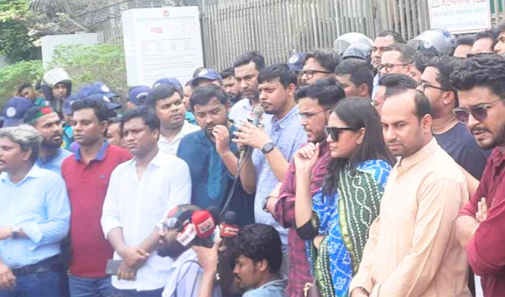 বিএনপিপন্থী উপপদেষ্টাদের পদত্যাগ করাতে বাধ্য হবো 1747827465 বিএনপিপন্থী উপদেষ্টাদের পদত্যাগ করাতে বাধ্য হবো: নাসিরুদ্দীন পাটওয়ারী