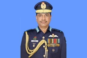 বিমানবাহিনীর সাবেক প্রধান হান্নানের জমি-ফ্ল্যাট জব্দ ও ব্যাংক হিসাব অবরুদ্ধের আদেশ