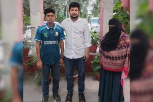 মাথায় বোতল নিক্ষেপকারী সেই শিক্ষার্থীকে বাসায় দাওয়াত দিলেন উপদেষ্টা মাহফুজ