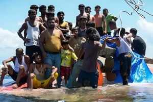 রোহিঙ্গাদের আন্দামান সাগরে ফেলে দিল ভারতীয় নৌবাহিনী: জাতিসংঘ