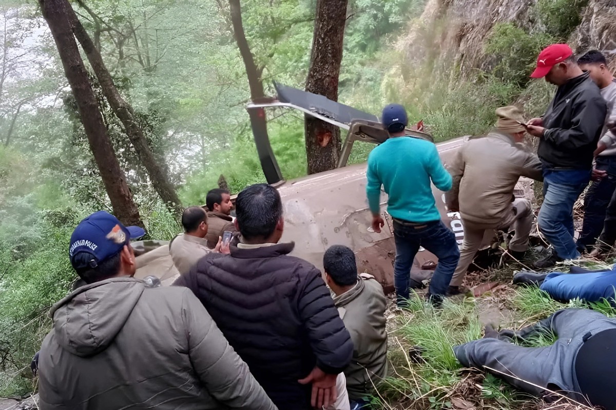 ভারতে হেলিকপ্টার বিধ্বস্ত: নিহত ৪, আহত ২
