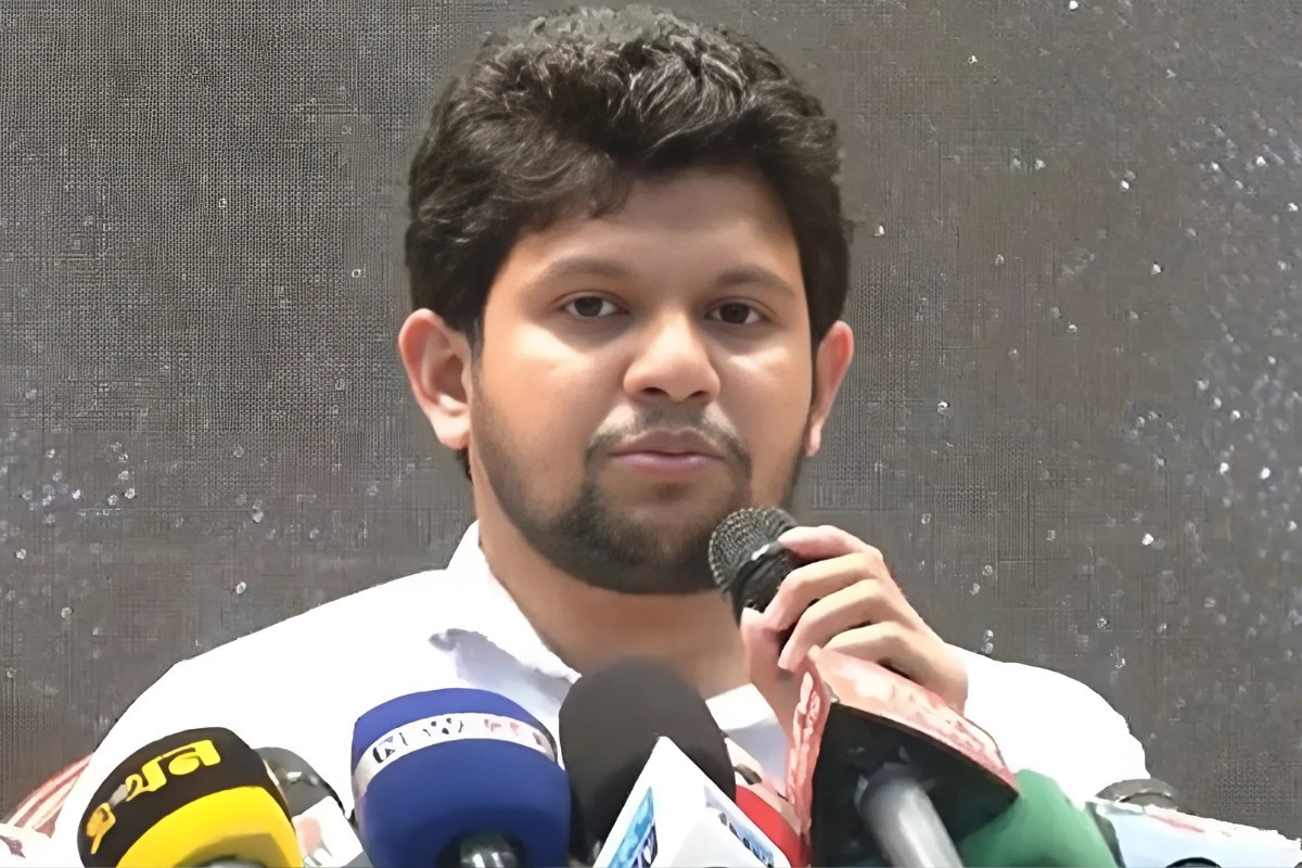 ভুল হলে তা থেকে শিক্ষাগ্রহণ করে আমরা এগুতে চাই: উপদেষ্টা মাহফুজ