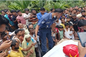 ময়মনসিংহে সেপটিক ট্যাংকে নেমে প্রাণ গেলো শ্রমিকের