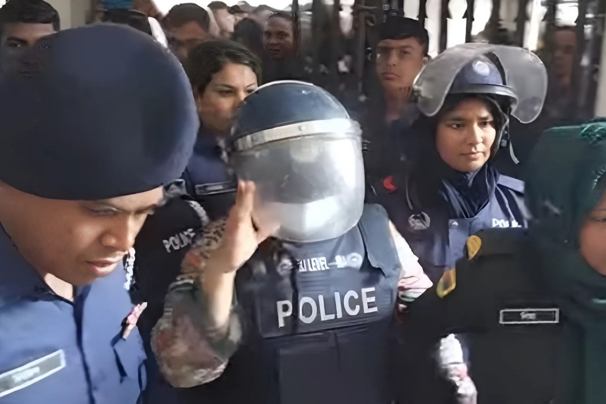 মানিকগঞ্জ আদালতে সাবেক সংসদ সদস্য মমতাজ