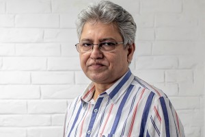 ড. ইউনূস এমন শান্তি সারাদেশে ছড়িয়ে দিয়েছেন যেখানে মার খেয়েও চুপ থাকতে হয়: মাসুদ কামাল