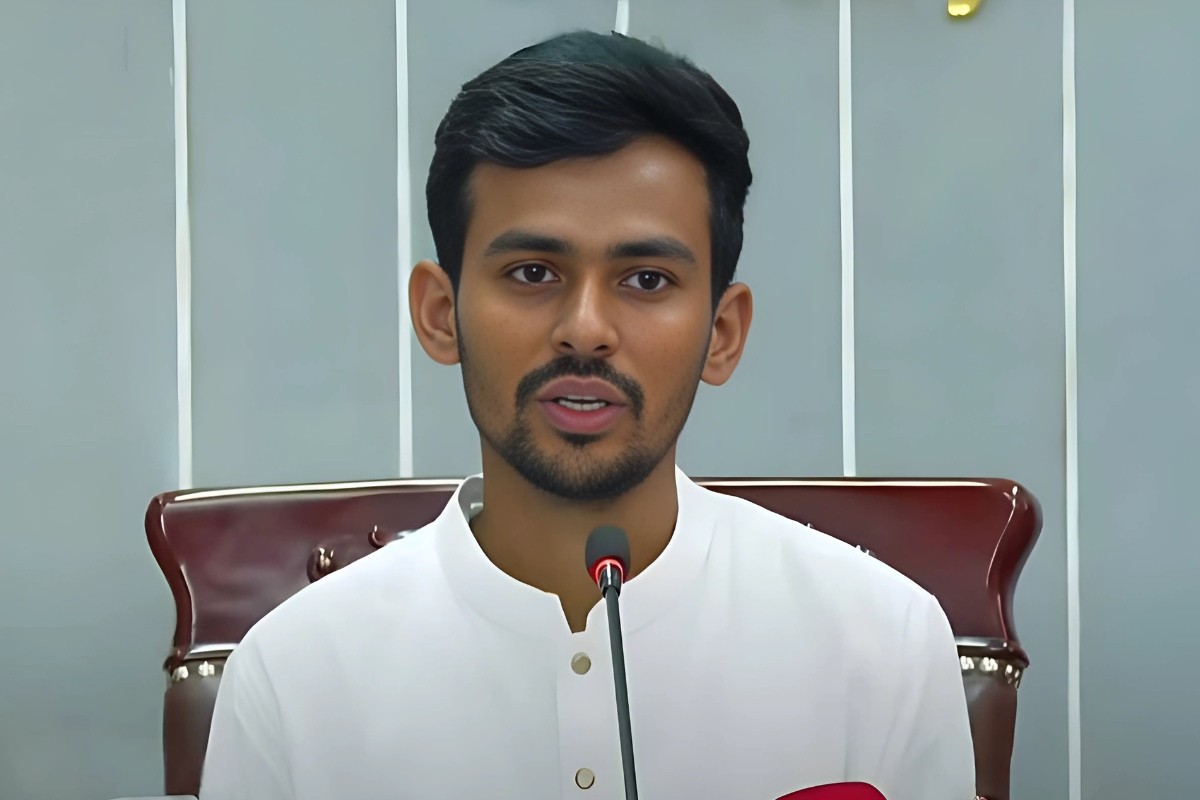 মাহফুজ ভাইয়ের সঙ্গে যা ঘটলো, তাতে হতাশ হয়েছি: উপদেষ্টা আসিফ