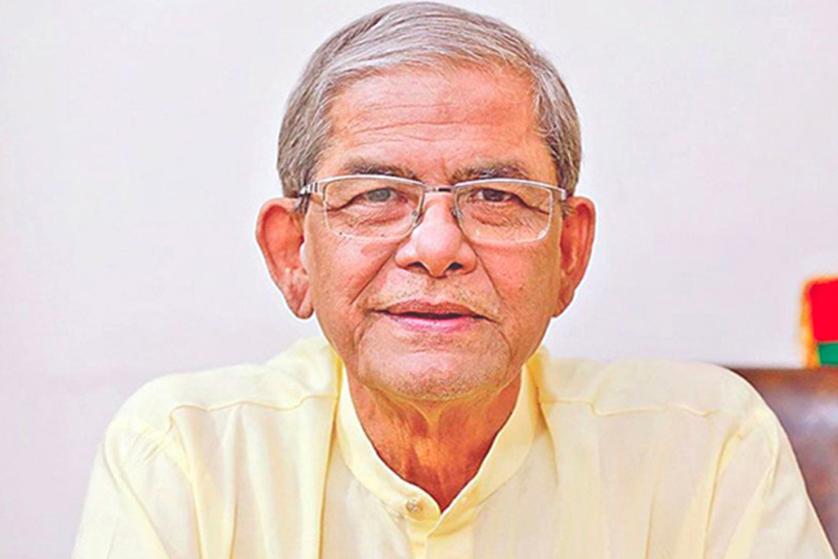 চোখের চিকিৎসা করাতে ব্যাংককে মির্জা ফখরুল