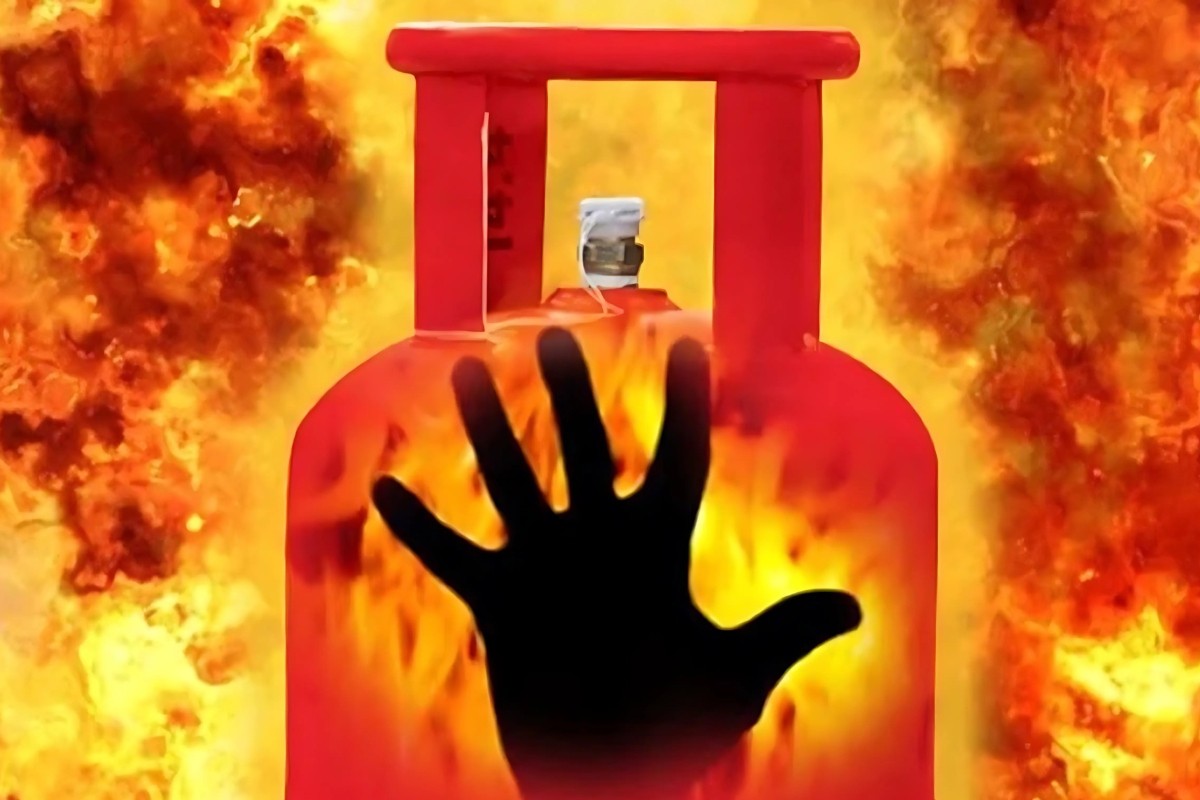 রাজধানীতে গ্যাস বিস্ফোরণে মা-মেয়ের মৃত্যু