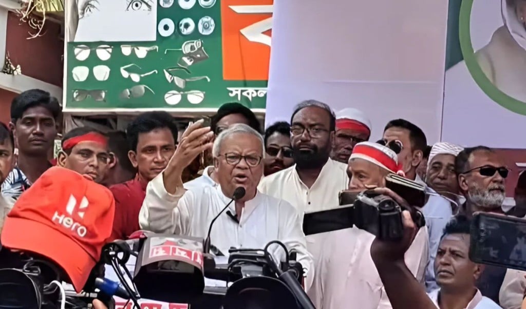রিজভী 1746094372 মানবতার করিডর খোলার চিন্তা না করে অনতিবিলম্বে নির্বাচন দিন: রিজভী