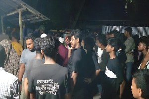 লক্ষ্মীপুরে বৃদ্ধাকে গলা কেটে হত্যা, স্বর্ণ লুট