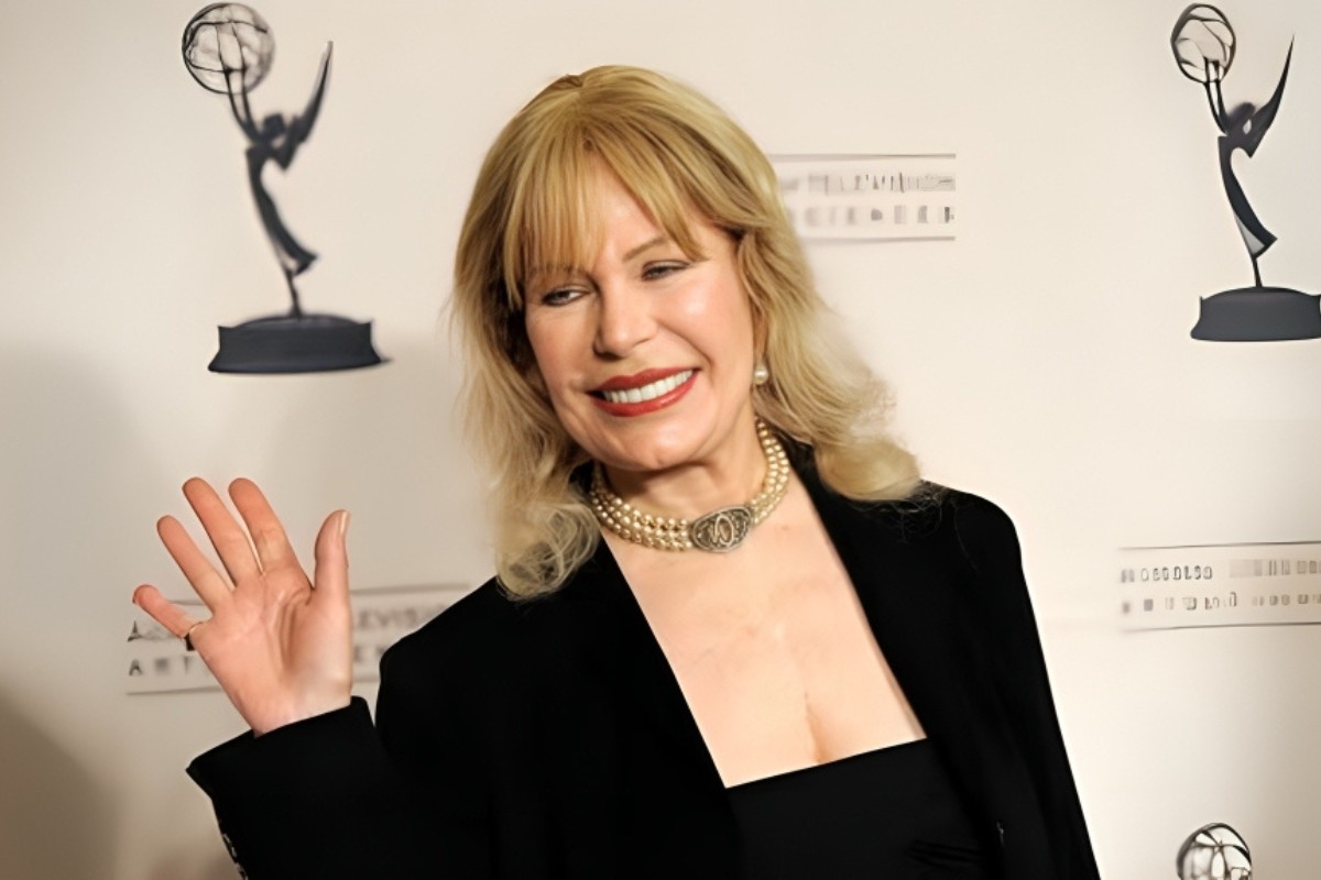 চিরবিদায় ‘হট লিপস’—চলে গেলেন হলিউডের কিংবদন্তি লরেটা সুইট