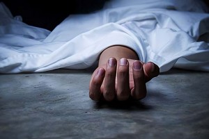 রাজধানীতে নারী ও শিশুর ঝুলন্ত মরদেহ উদ্ধার