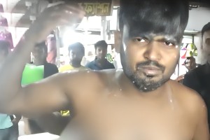 সর্বস্বান্ত হয়ে জুয়া আর খেলবেন না বলে দুধ দিয়ে গোসল করলেন যুবক