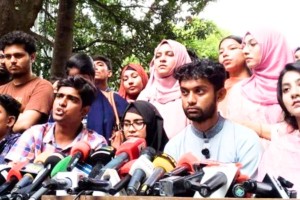 ফের মাঠে নামছে সাত কলেজ