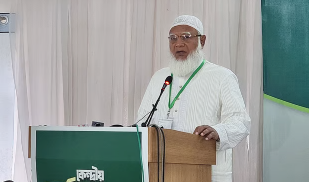সেনাবাহিনীকে বিতর্কিত করলে স্বাধীন দেশ বড় ধরনের ঝুঁকিতে পড়বে 1748084344 সেনাবাহিনীকে বিতর্কিত করলে স্বাধীন দেশ বড় ধরনের ঝুঁকিতে পড়বে: জামায়াত আমির