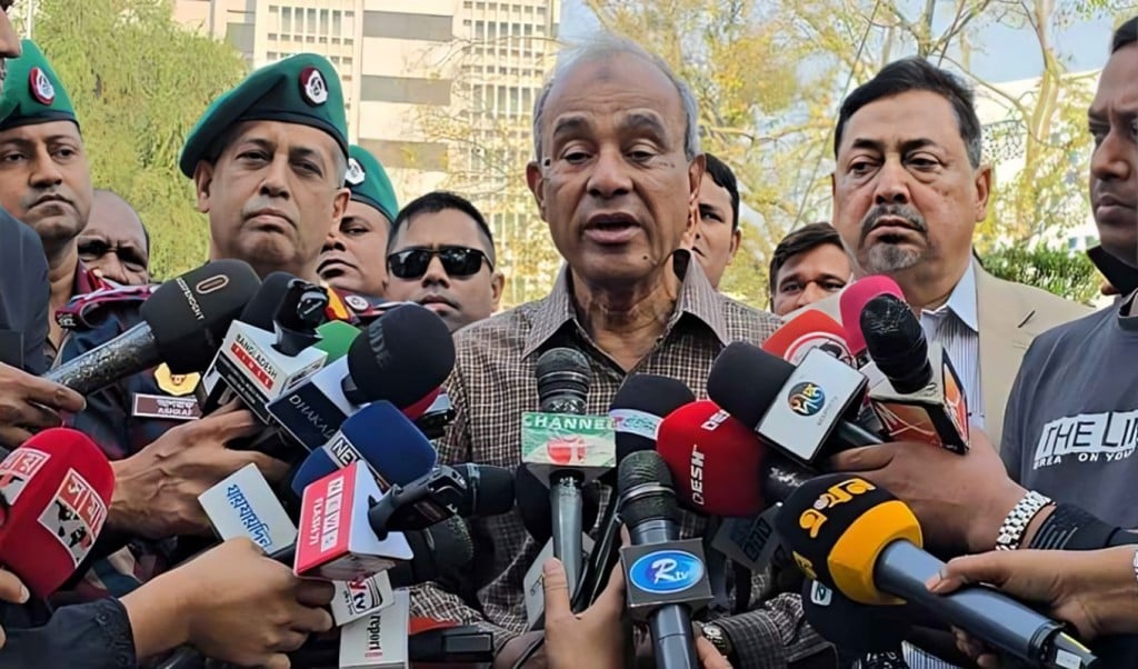 স্বরাষ্ট্র উপদেষ্টা 1747466804 অবৈধ ভারতীয়দের ফেরত পাঠানো হবে: স্বরাষ্ট্র উপদেষ্টা