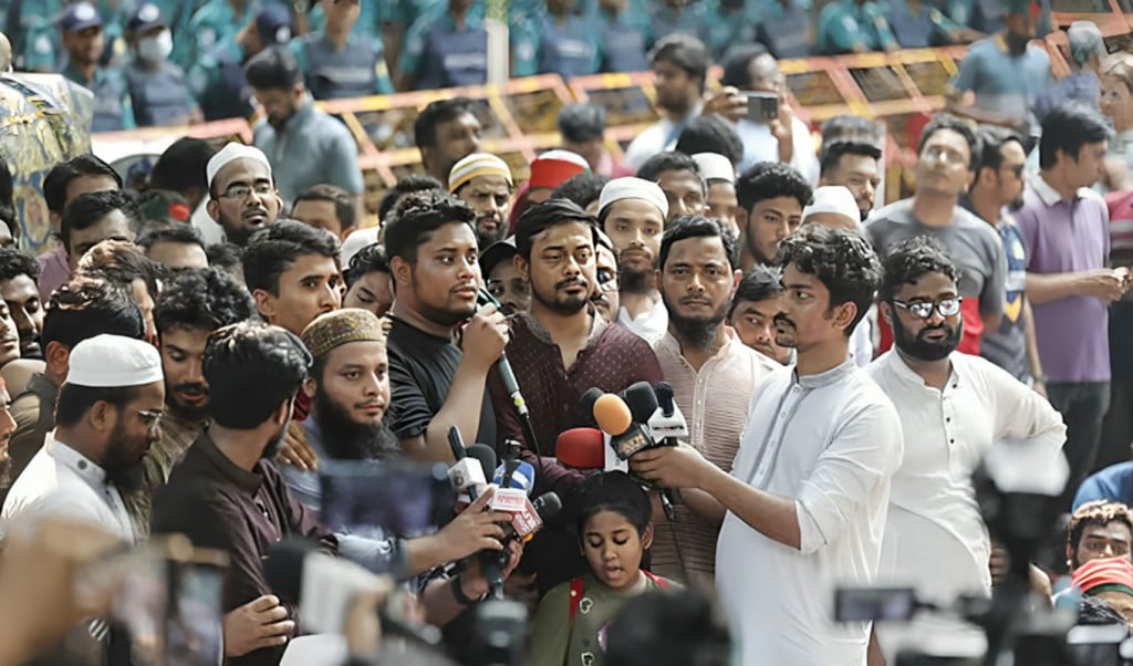 হাসনাত আবদুল্লাহর 1746768488 মঞ্চ নির্মাণের কাজ শুরু হয়েছে, বাদ জুমা জনসমুদ্র হবে: হাসনাত আবদুল্লাহ