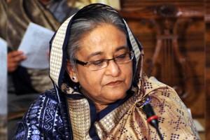 হাসিনার হলফনামায় গরমিল, ইসিকে ব্যবস্থা নিতে দুদকের চিঠি