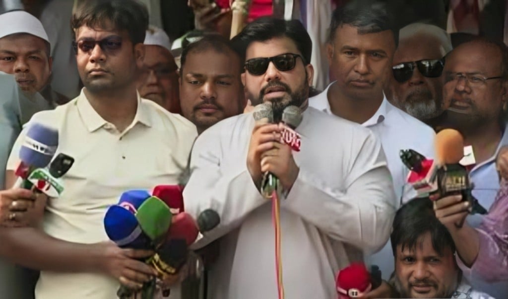 ৪৮ ঘণ্টার আলটিমেটাম দিয়ে আন্দোলন স্থগিত করলেন ইশরাক 1747912838 ৪৮ ঘণ্টার আলটিমেটাম দিয়ে আন্দোলন স্থগিত করলেন ইশরাক