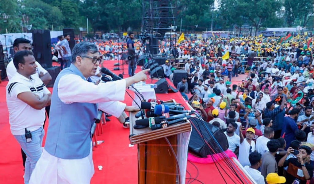‘আপনার কি আক্কেলজ্ঞান নাই প্রধান উপদেষ্টাকে সালাহউদ্দীন 1747495493 ‘আপনার কি আক্কেলজ্ঞান নাই?’– প্রধান উপদেষ্টাকে সালাহউদ্দীন