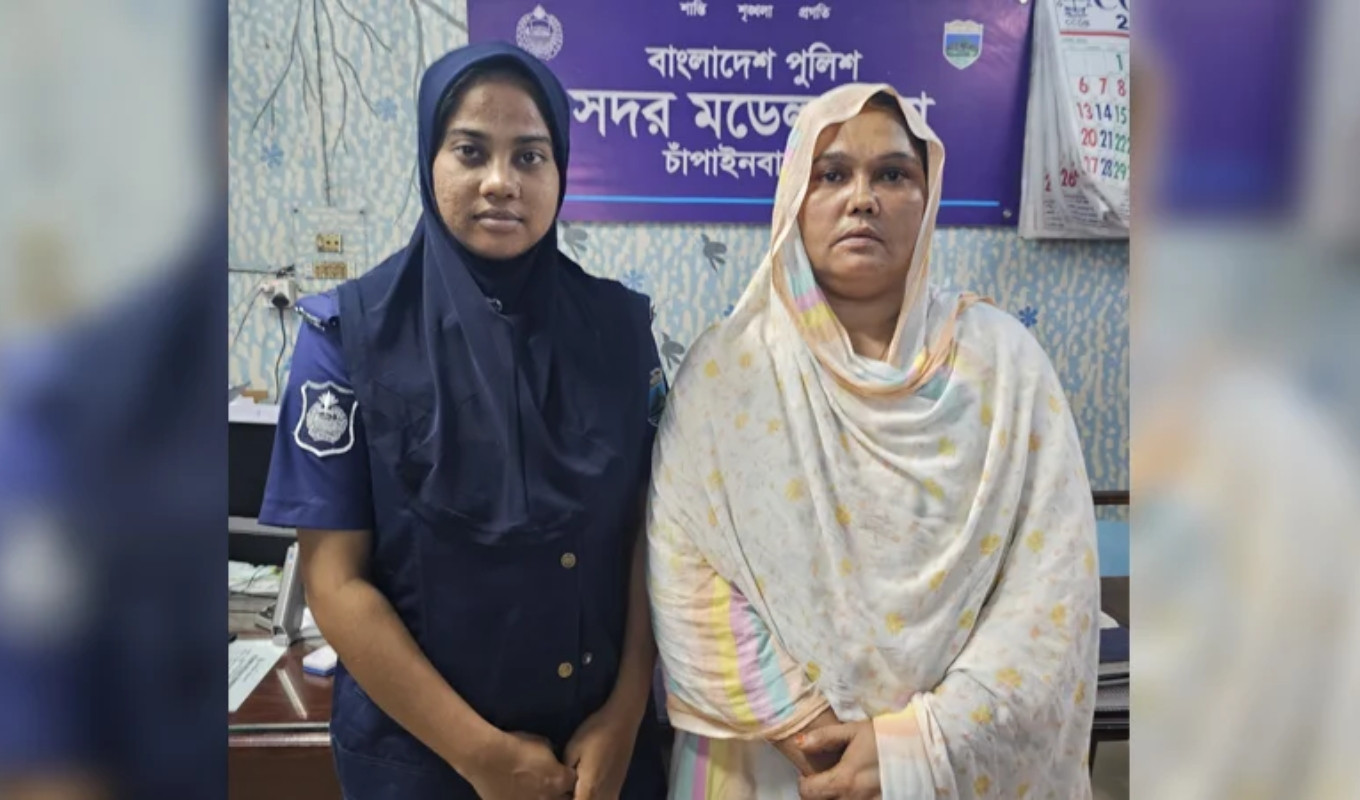 কেক কেটে  আ.লীগের প্রতিষ্ঠাবার্ষিকী উদযাপনের ভিডিও ফেসবুকে পোস্ট, মহিলা নেত্রী গ্রেপ্তার