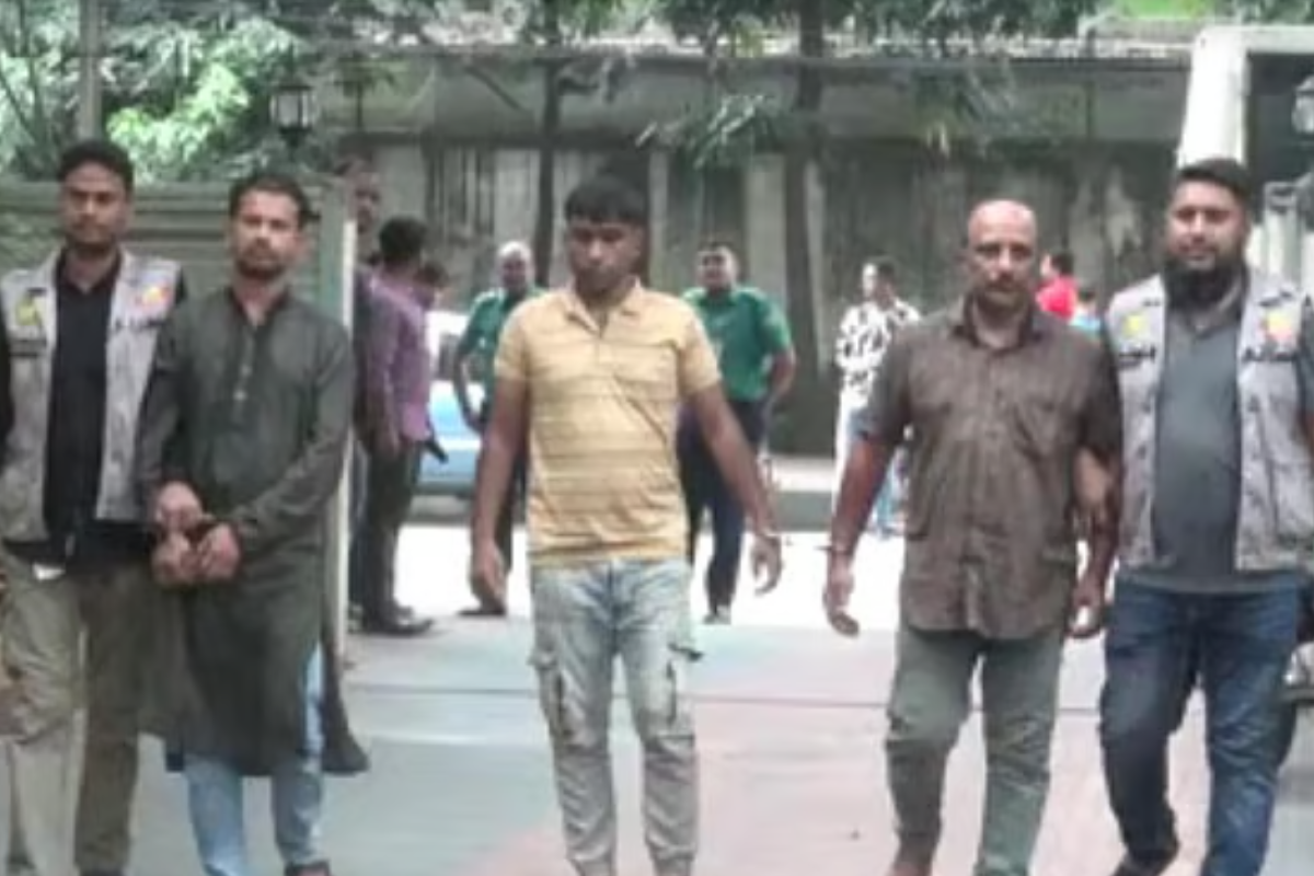 ফকিরাপুলে ডিবিকে লক্ষ্য করে গুলিবর্ষণ: ‘শীর্ষ সন্ত্রাসী’ বাপ্পি গ্রেপ্তার
