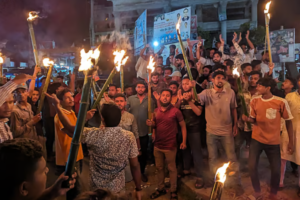 শরীয়তপুরে ছাত্রদলের কমিটি নিয়ে দুই পক্ষের উত্তেজনা