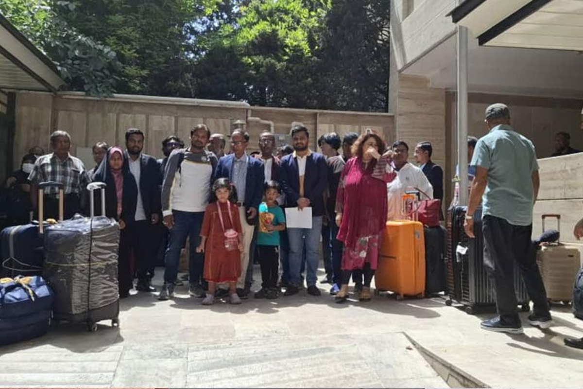 ইরান থেকে ২৮ বাংলাদেশি পাকিস্তান সীমান্তে পৌঁছেছেন