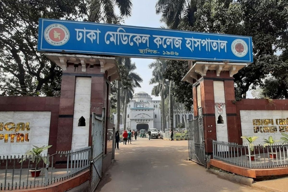 অজ্ঞান পার্টির খপ্পরে দুই গরু ব্যবসায়ী, ২৫ লাখ টাকা লুট