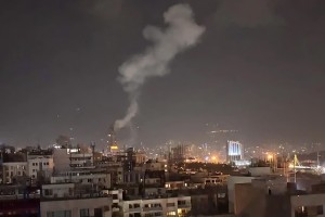 ইরানে ইসরায়েলি হামলায় দুই পরমাণুবিজ্ঞানী নিহত