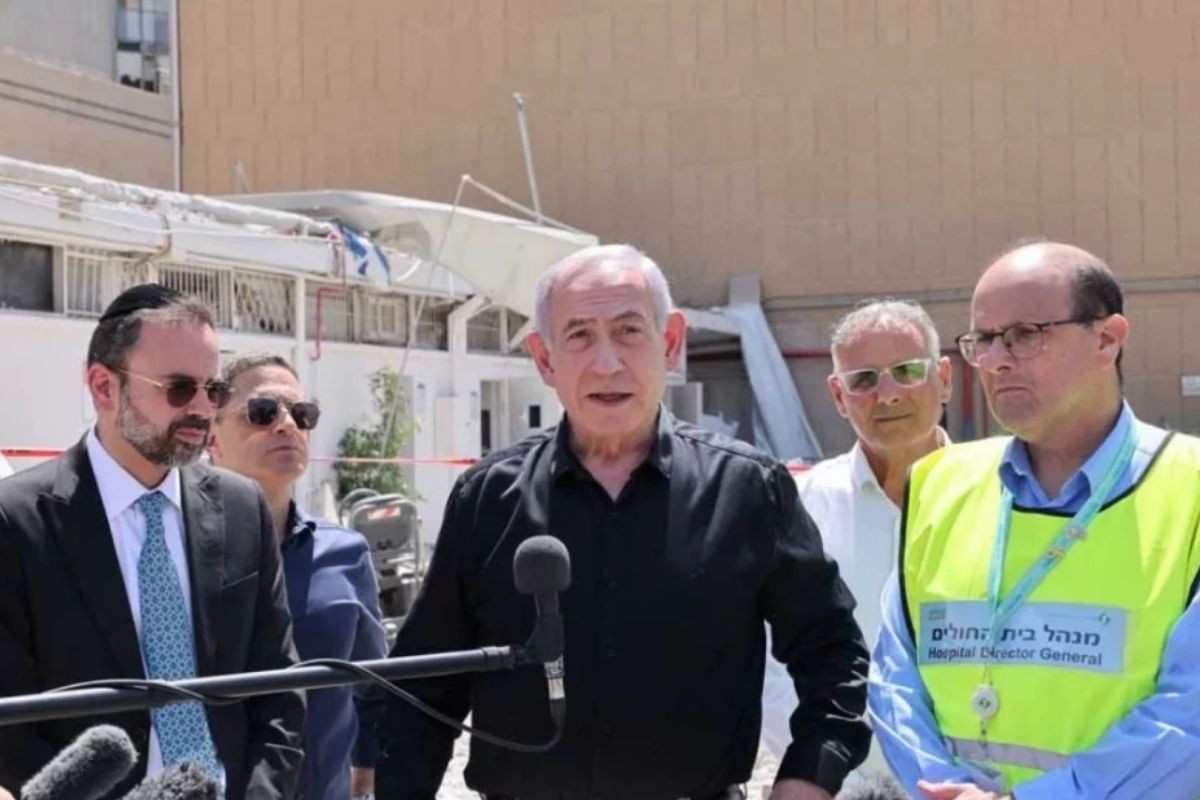 ইরানে নেতৃত্বের বদল ‘লক্ষ্য নয়’, হলে মন্দ নয়: নেতানিয়াহু