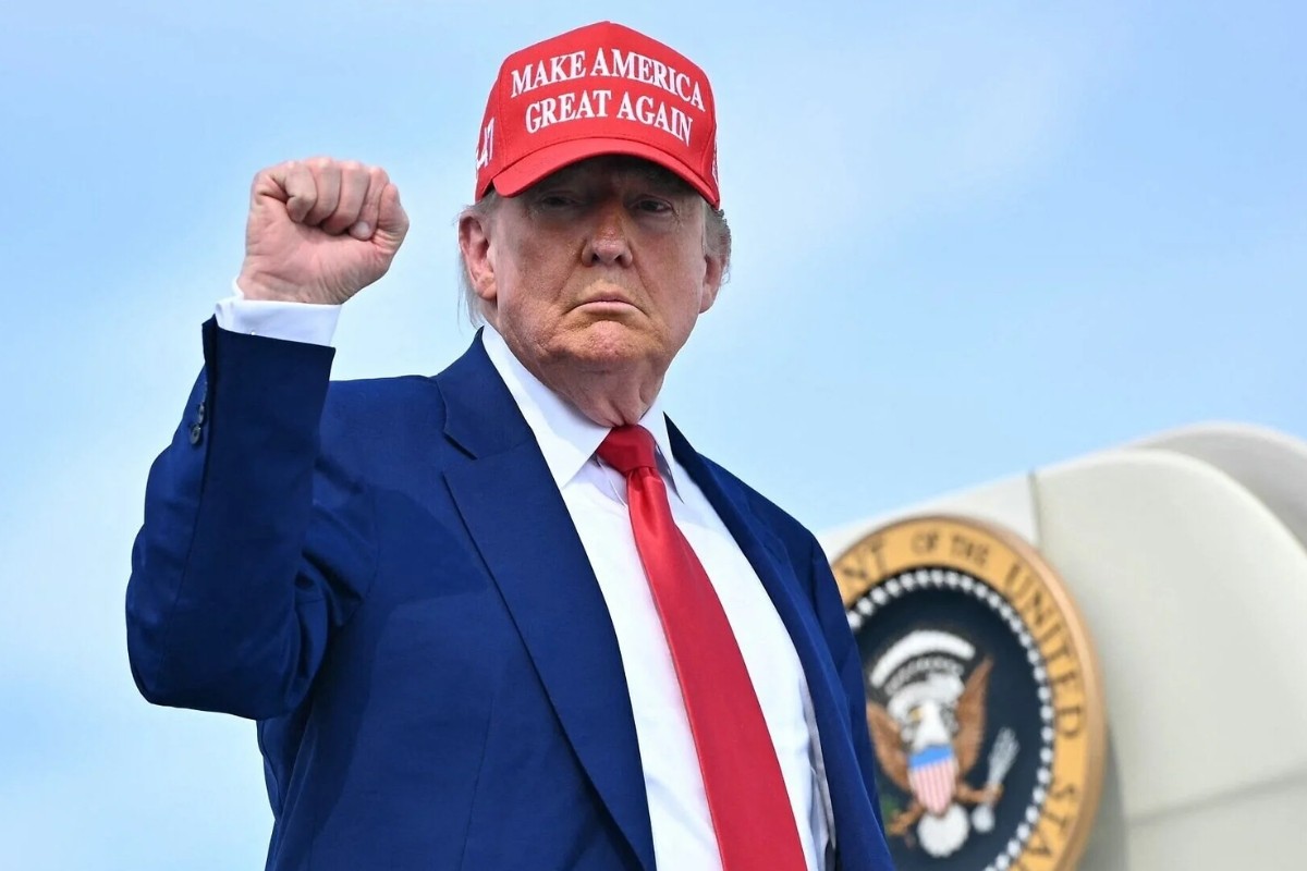 ইরানে হামলার পর নিজেই নিজেকে ধন্যবাদ দিলেন ট্রাম্প