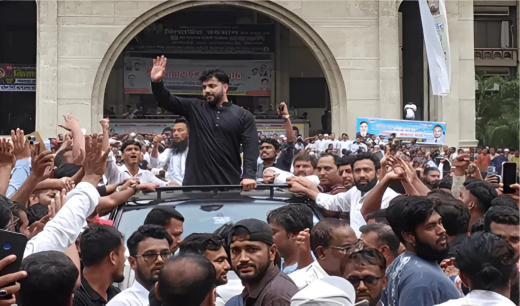 ইশরাককে শপথ পড়ানো নিয়ে সিদ্ধান্ত নেবে স্থানীয় সরকার মন্ত্রণালয় 1749043246 ইশরাককে শপথ পড়ানো নিয়ে সিদ্ধান্ত নেবে স্থানীয় সরকার মন্ত্রণালয়: নির্বাচন কমিশনার